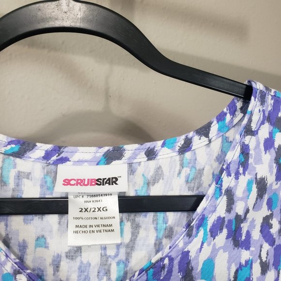 Scrubstar Blue Purple Printed Scrub Top 2X - Picture 4 of 10